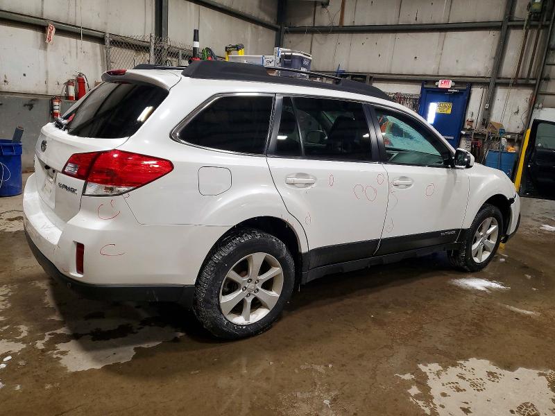 Photo 3 from auction – 2013 SUBARU OUTBACK 2. with VIN 4S4BRGBC5D3216053