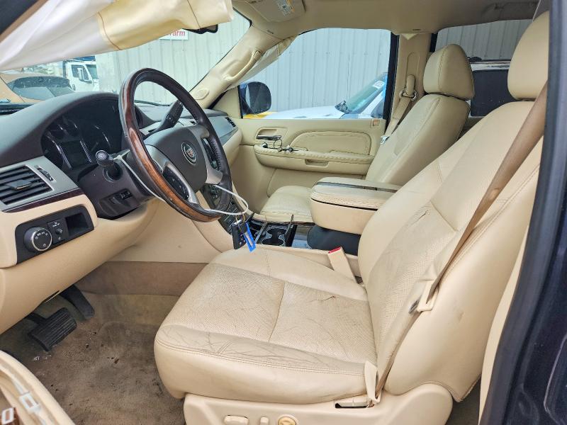 Photo 7 from auction – 2008 CADILLAC ESCALADE L with VIN 1GYFK63818R182656
