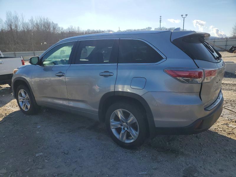 Photo 2 from auction – 2014 TOYOTA HIGHLANDER with VIN 5TDDKRFH9ES014142