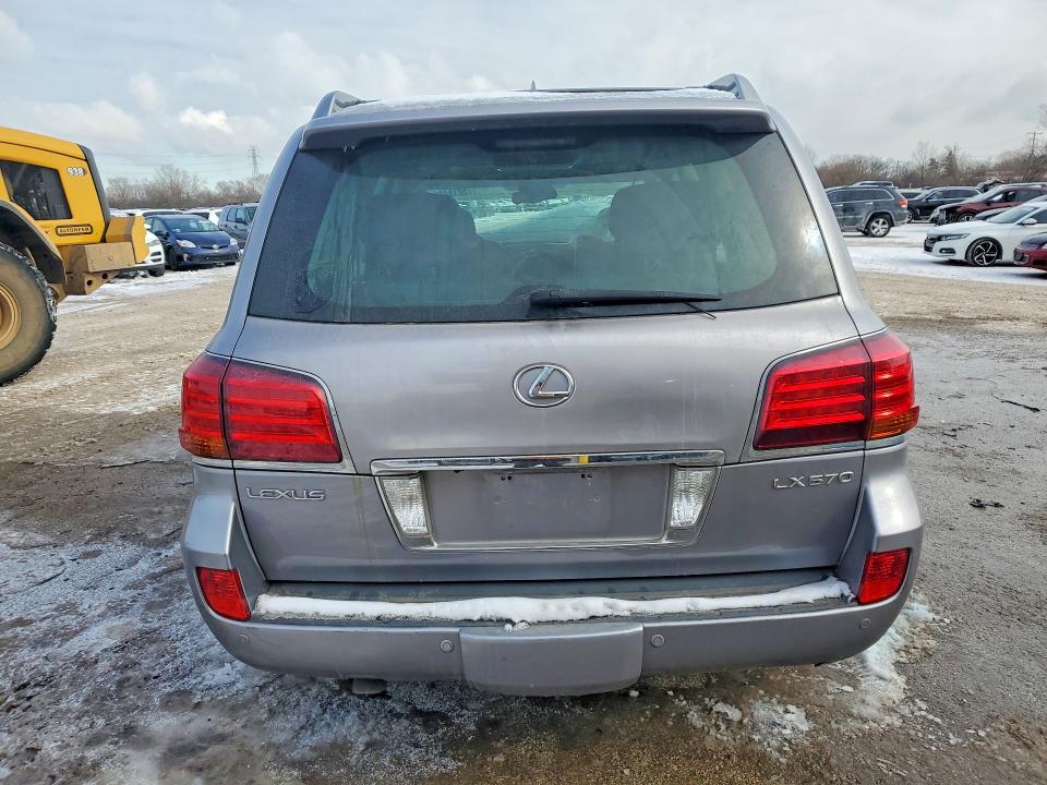 Photo 6 from auction – 2008 LEXUS LX 570 with VIN JTJHY00W084004583