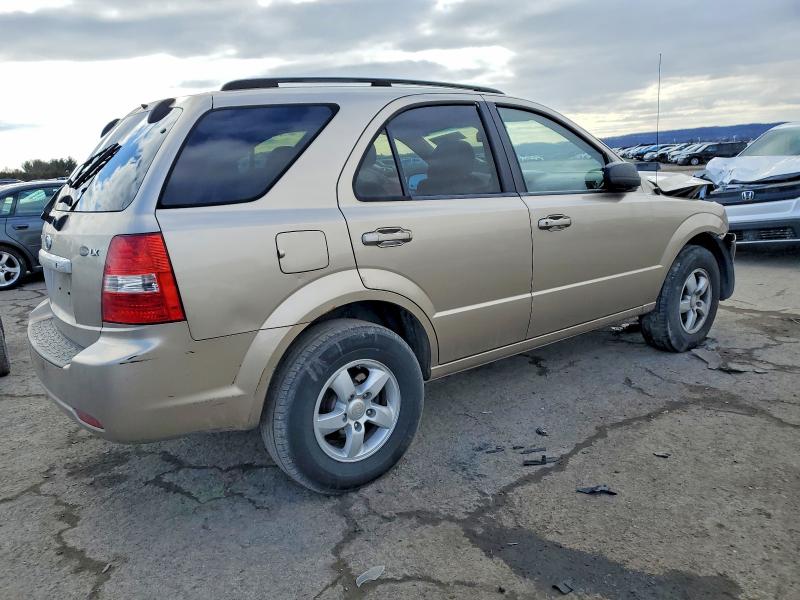 Photo 3 from auction – 2008 KIA SORENTO EX with VIN KNDJC735985771745