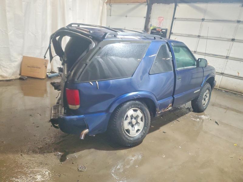Photo 3 from auction – 2003 CHEVROLET BLAZER with VIN 1GNCT18X53K129072