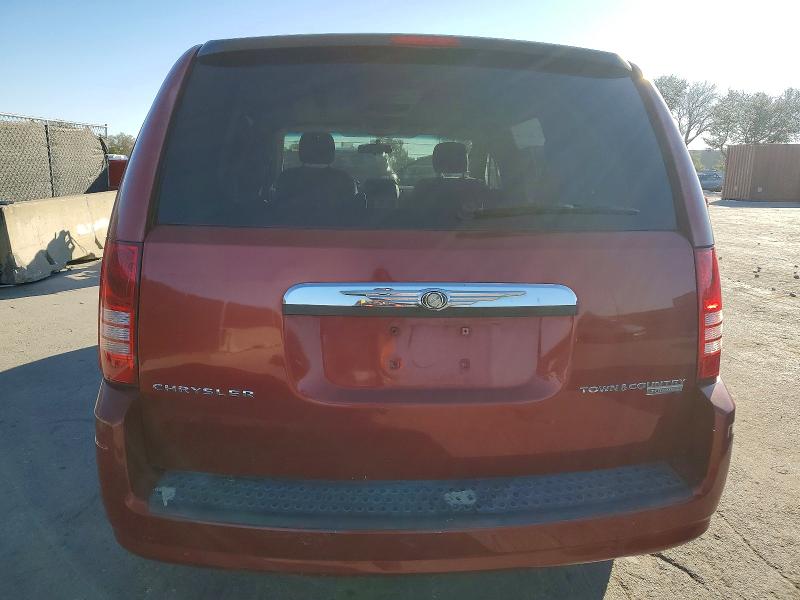 Photo 6 from auction – 2010 CHRYSLER TOWN & COU with VIN 2A4RR5D10AR233603