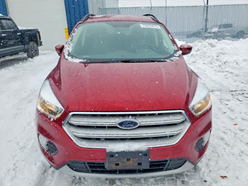 Photo 5 from auction – 2018 FORD ESCAPE SE with VIN 1FMCU9GD7JUC92055