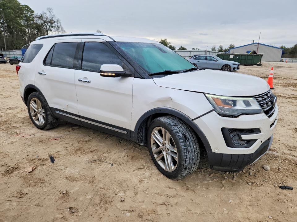 Photo 4 from auction – 2016 FORD EXPLORER L with VIN 1FM5K8F88GGB04468