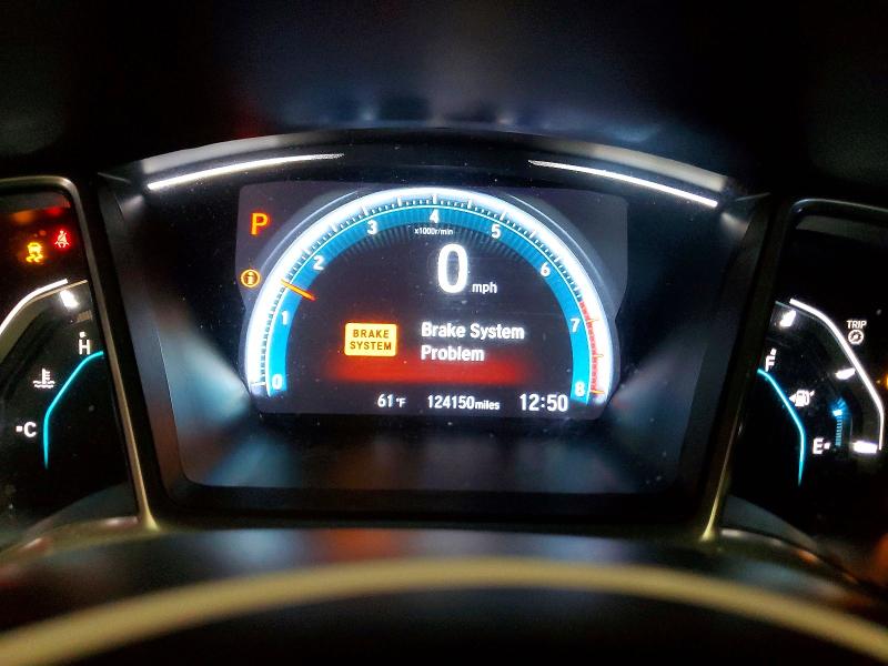 Photo 9 from auction – 2018 HONDA CIVIC EX with VIN 2HGFC2F73JH582675