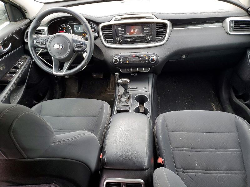 Photo 8 from auction – 2016 KIA SORENTO LX with VIN 5XYPG4A39GG104145