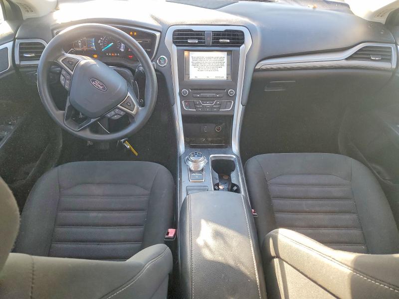 Photo 8 from auction – 2018 FORD FUSION SE with VIN 3FA6P0HD9JR213548