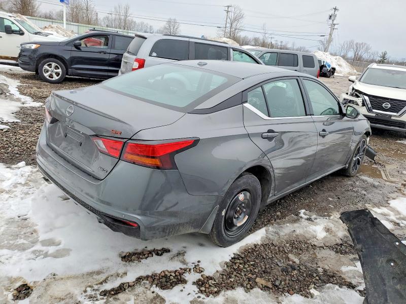 Photo 3 from auction – 2025 NISSAN ALTIMA with VIN 1N4BL4CW5SN330199