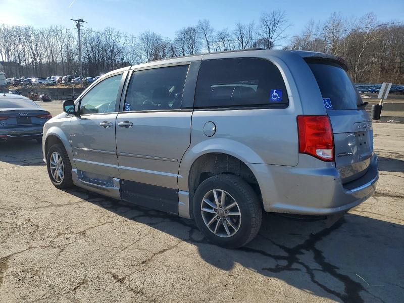 Photo 2 from auction – 2016 DODGE GRAND CARA with VIN 2C4RDGCG8GR311334