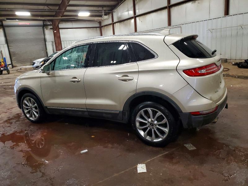 Photo 2 from auction – 2017 LINCOLN MKC SELECT with VIN 5LMCJ2D94HUL67849