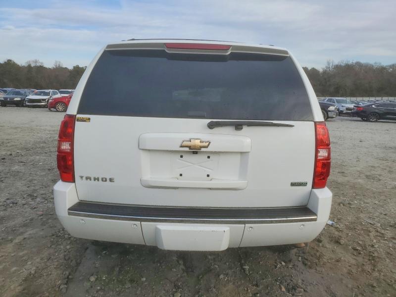 Photo 6 from auction – 2011 CHEVROLET TAHOE C150 with VIN 1GNSCCE03BR174001