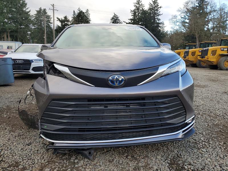 Photo 5 from auction – 2022 TOYOTA SIENNA with VIN 5TDYRKEC0NS083957