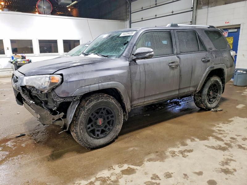 TOYOTA 4RUNNER 2021 with VIN JTENU5JR2M5955911 - Photo from auction