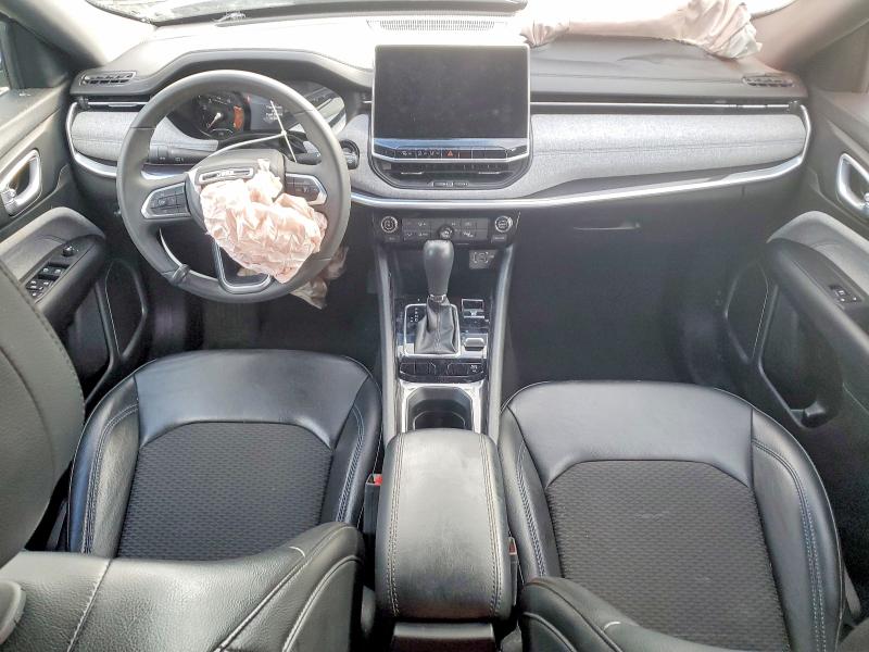 Photo 8 from auction – 2023 JEEP COMPASS LA with VIN 3C4NJDBN6PT536094