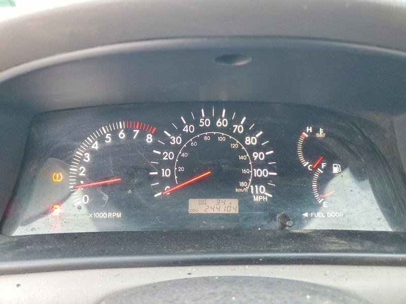 Photo 9 from auction – 2005 TOYOTA COROLLA CE with VIN 1NXBR32EX5Z467446