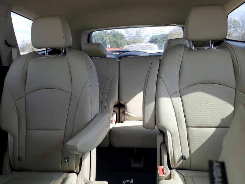 Photo 10 from auction – 2019 BUICK ENCLAVE with VIN 5GAERBKW4KJ246086