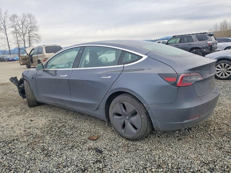 Photo 2 from auction – 2018 TESLA MODEL 3 with VIN 5YJ3E1EA0JF123693