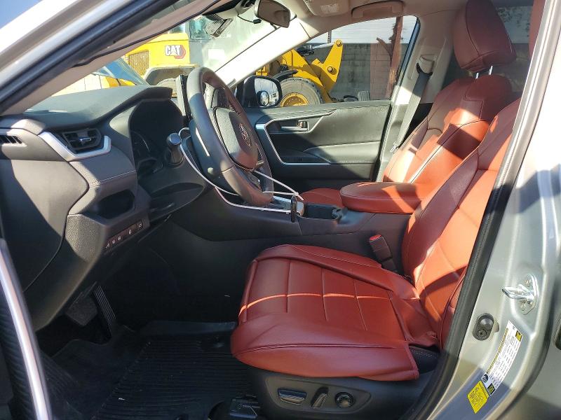 Photo 7 from auction – 2024 TOYOTA RAV4 with VIN 2T3C1RFV0RW306142