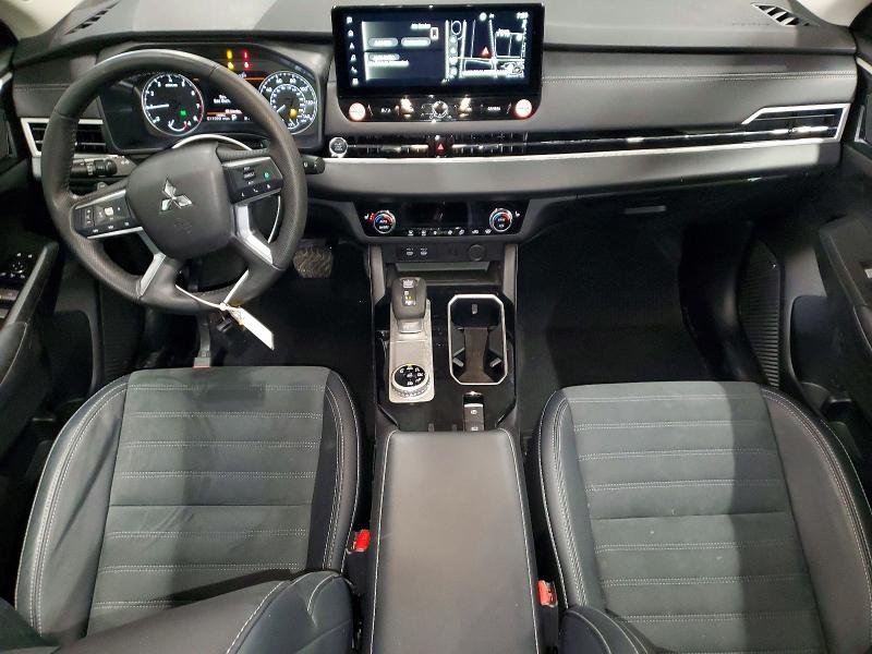 Photo 8 from auction – 2025 MITSUBISHI OUTLANDER with VIN JA4J4VA85SZ046670