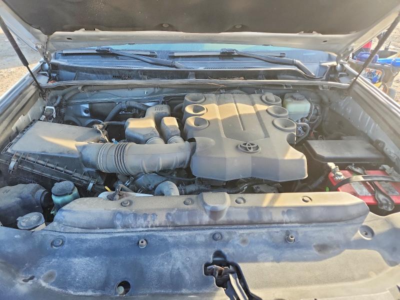 Photo 11 from auction – 2016 TOYOTA 4RUNNER with VIN JTEBU5JR5G5332015