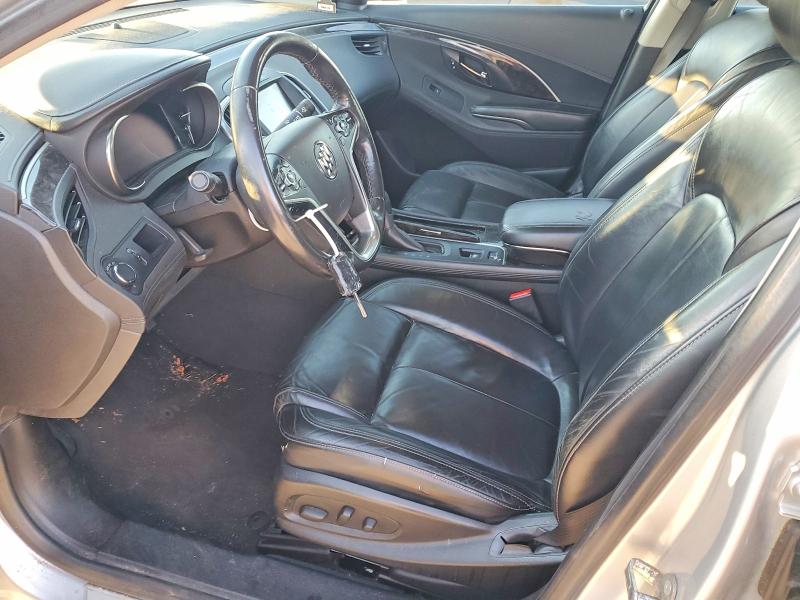 Photo 7 from auction – 2016 BUICK LACROSSE with VIN 1G4GB5G39GF126012
