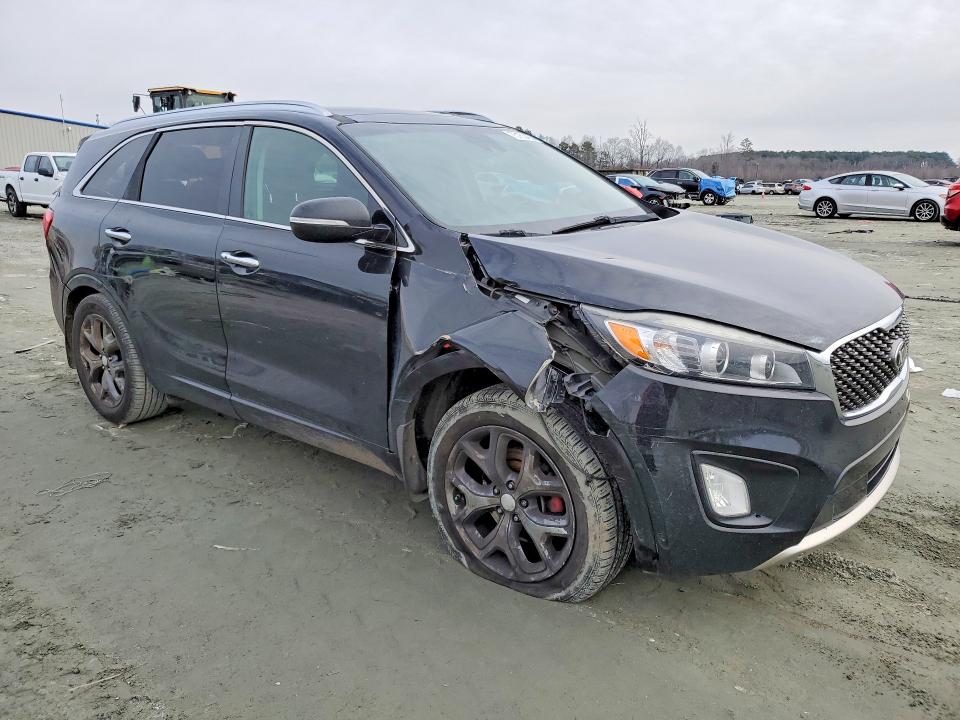 Photo 4 from auction – 2017 KIA SORENTO SX with VIN 5XYPK4A59HG235481