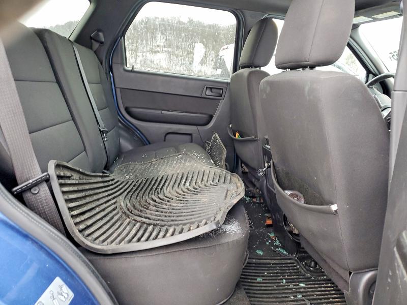 Photo 11 from auction – 2010 FORD ESCAPE XLT with VIN 1FMCU0D76AKC47209