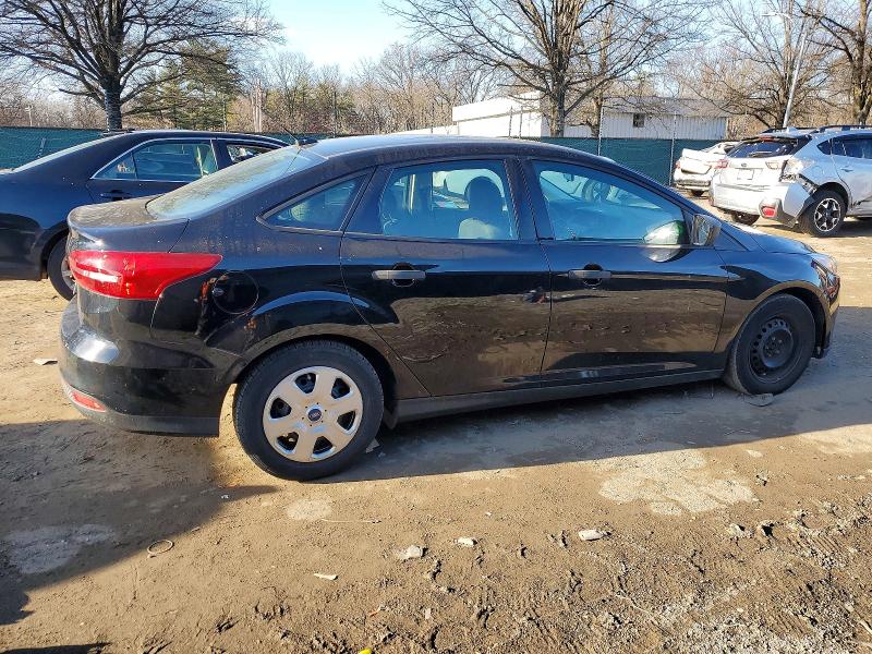 Photo 3 from auction – 2018 FORD FOCUS S with VIN 1FADP3E29JL266468