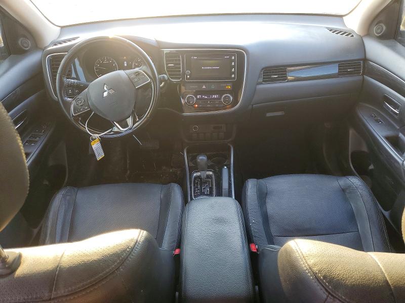 Photo 8 from auction – 2017 MITSUBISHI OUTLANDER with VIN JA4AD3A34HZ025939