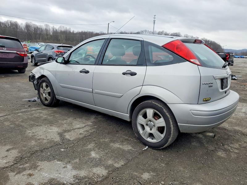 Photo 2 from auction – 2006 FORD FOCUS ZX5 with VIN 1FAHP37N96W233274