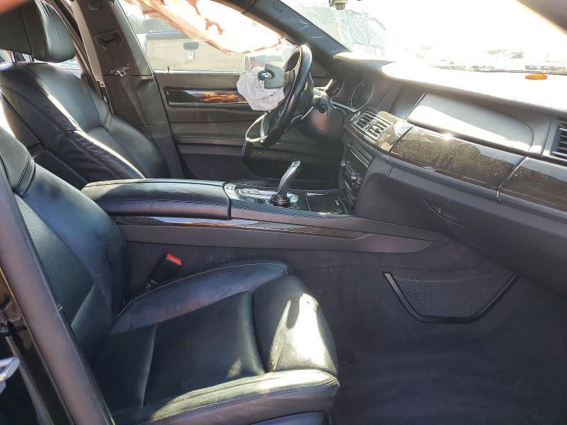Photo 7 from auction – 2014 BMW 750 with VIN WBAYE8C58ED780675
