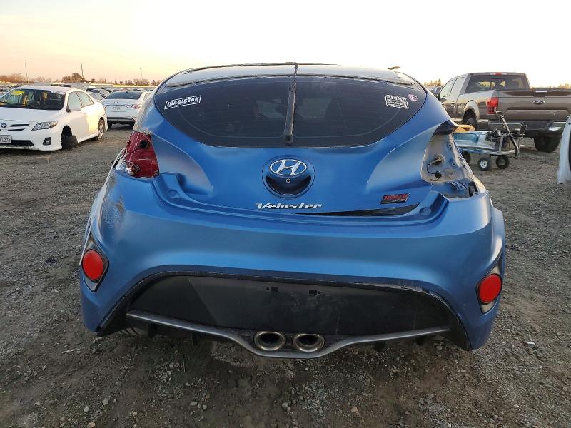 Photo 6 from auction – 2016 HYUNDAI VELOSTER T with VIN KMHTC6AE2GU262523