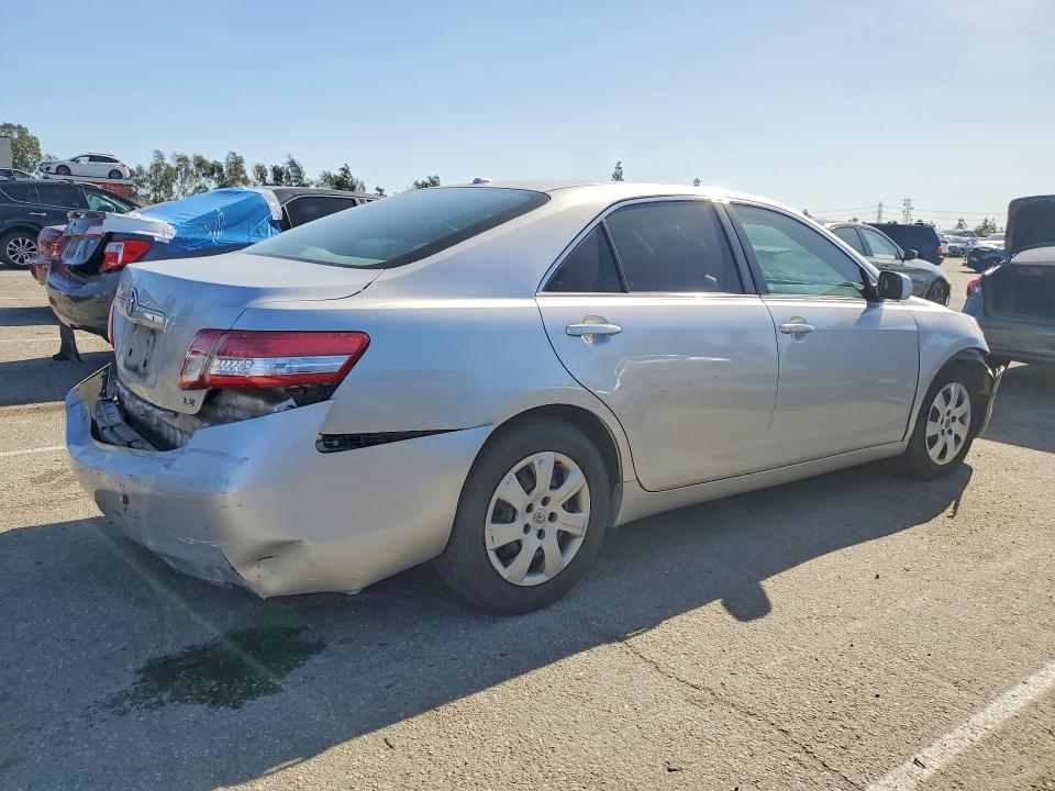 Photo 3 from auction – 2011 TOYOTA CAMRY BASE with VIN 4T1BF3EK1BU154288
