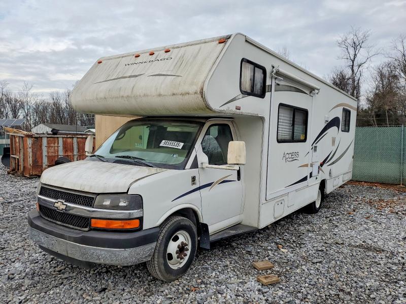 Photo 2 from auction – 2007 WINNEBAGO ACCESS with VIN 1GBKG31U661273670