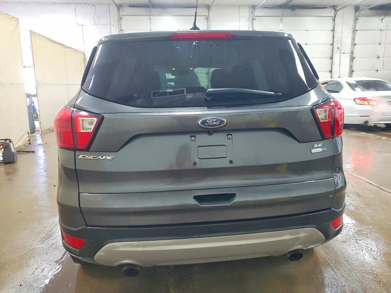Photo 6 from auction – 2019 FORD ESCAPE SE with VIN 1FMCU9GD0KUC01273