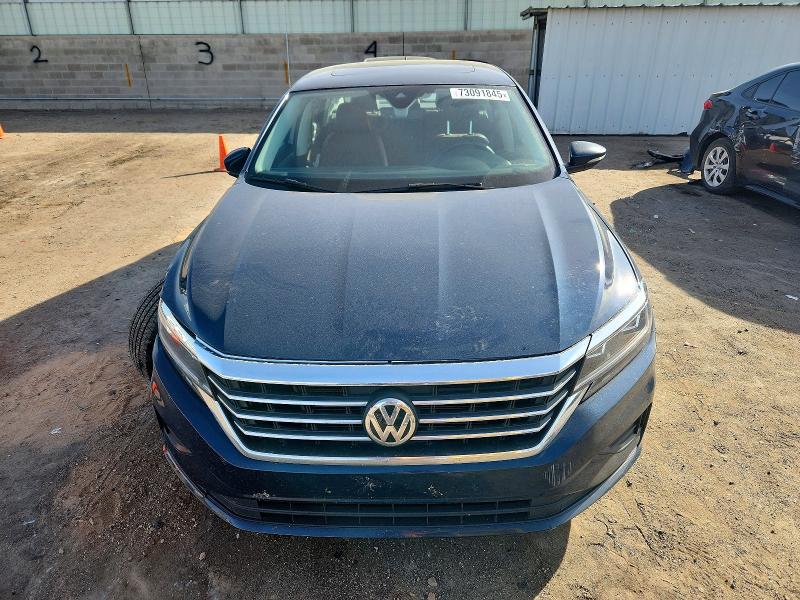 Photo 5 from auction – 2021 VOLKSWAGEN PASSAT SE with VIN 1VWSA7A37MC004720