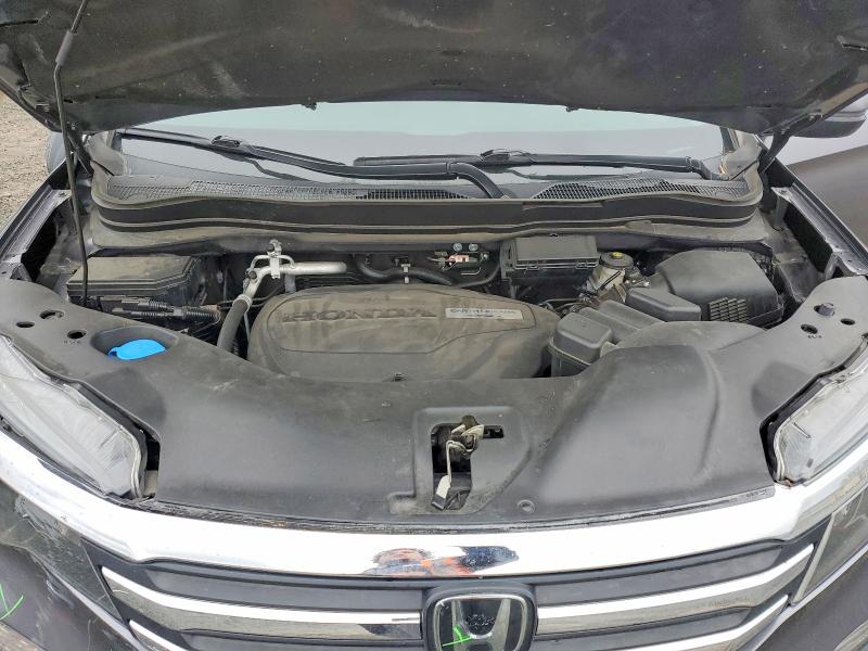 Photo 12 from auction – 2017 HONDA PILOT with VIN 5FNYF5H60HB026327
