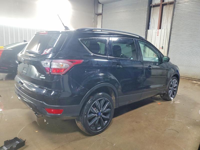Photo 3 from auction – 2018 FORD ESCAPE SE with VIN 1FMCU0GD8JUD16343