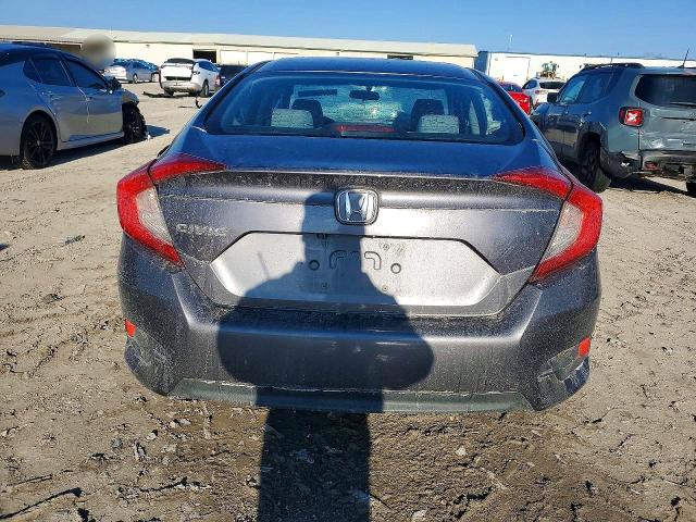 Photo 6 from auction – 2016 HONDA CIVIC with VIN 2HGFC2F53GH532107