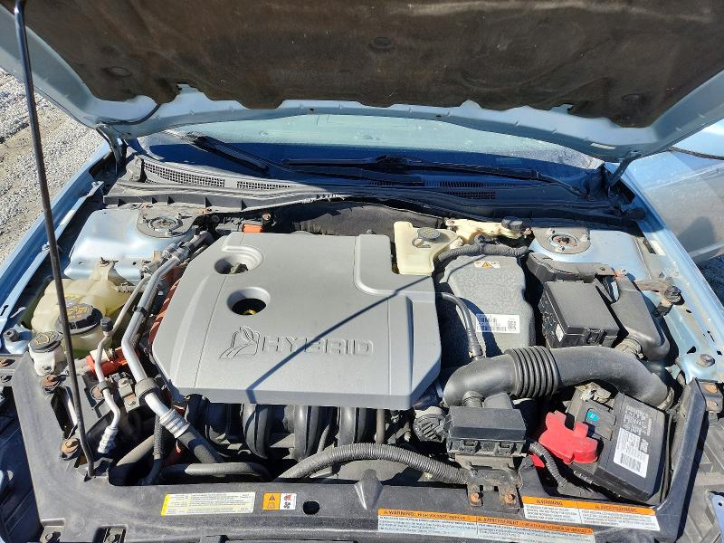 Photo 11 from auction – 2011 FORD FUSION HYB with VIN 3FADP0L30BR132154