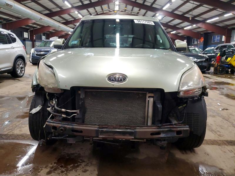Photo 5 from auction – 2010 KIA SOUL + with VIN KNDJT2A28A7161521