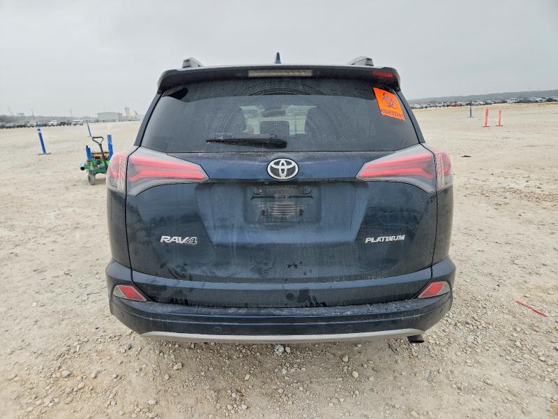 Photo 6 from auction – 2017 TOYOTA RAV4 LIMIT with VIN 2T3YFREV9HW355590