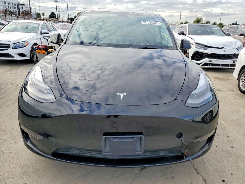 Photo 5 from auction – 2024 TESLA MODEL Y with VIN 7SAYGDEE8RF081602