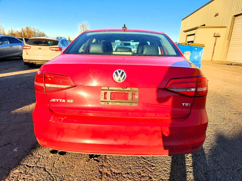Photo 6 from auction – 2015 VOLKSWAGEN JETTA with VIN 3VWD17AJ4FM225751