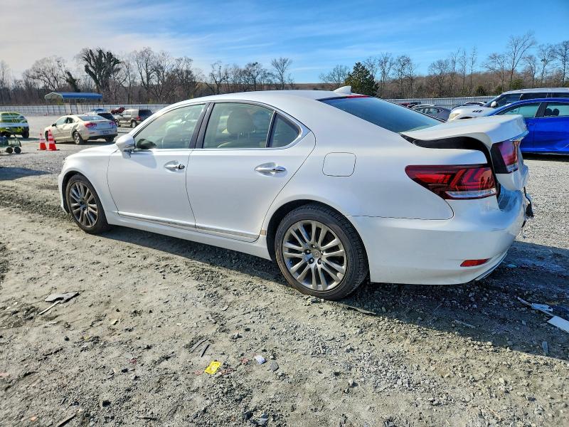 Photo 2 from auction – 2014 LEXUS LS 460 with VIN JTHBL5EF5E5131749