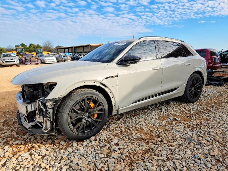 AUDI E-TRON CHR 2022 with VIN WA1VABGE6NB033459 - Photo from auction