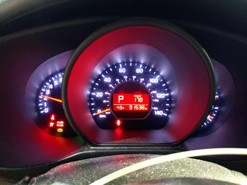Photo 9 from auction – 2016 KIA SOUL with VIN KNDJN2A28G7300338