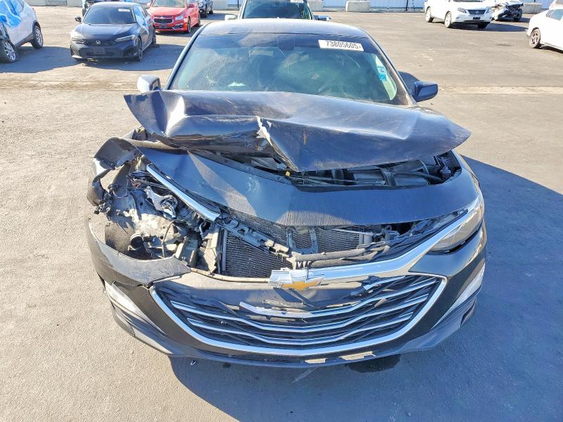 Photo 5 from auction – 2020 CHEVROLET MALIBU with VIN 1G1ZD5ST1LF057141