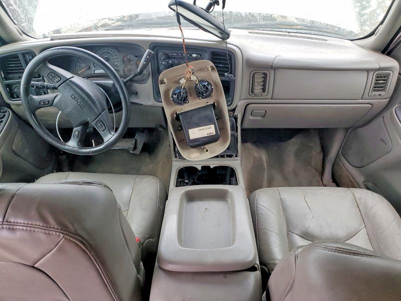 Photo 8 from auction – 2003 GMC SIERRA with VIN 1GTHK23G13F122918